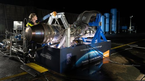 Rolls-Royce tests its first hydrogen-powered plane engine