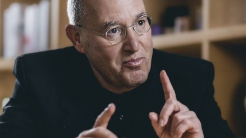 Gregor Gysi: „Jeder Streit mit Strack-Zimmermann kostet mich sechs Wochen meines Lebens“