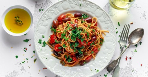 Einfach lecker: Jamie Olivers Rezept für Sommer-Spaghetti | freundin.de