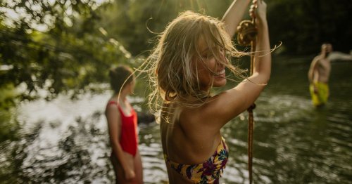 Der beliebteste "Bauch weg"-Badeanzug von Amazon ist jetzt noch günstiger