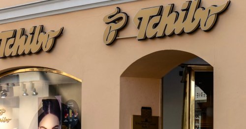 Statt kneifenden Skinny Jeans: Alle lieben diese Wohlfühl-Hose von Tchibo