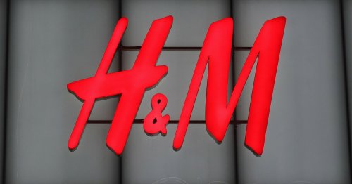 Hoodies sind out! Der 15-Euro-Pullover von H&M ist schicker