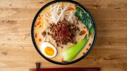 Rezept zum Abnehmen: Proteinreiche Ramen-Suppe – super cremig und schnell zubereitet