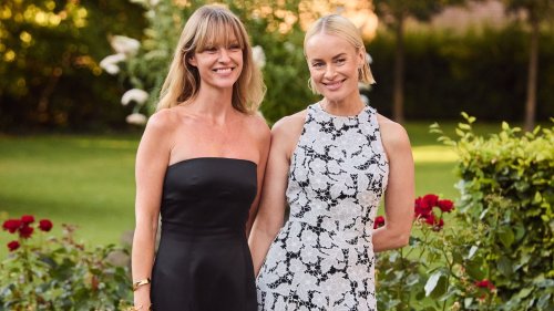 Dieses schmeichelnde Trend-Kleid können Sie im Sommer 2025 immer tragen