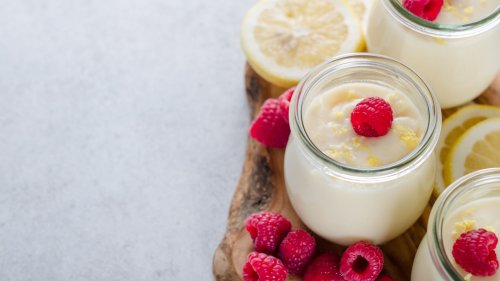 Genuss unter 100 Kalorien: So gelingt eine cremig leichte Zitronen-Mousse