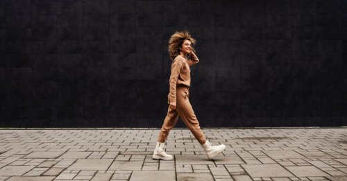 Hot Girl Walk: Wie ein Spaziergang Ihr Selbstbewusstsein pushen kann | freundin.de