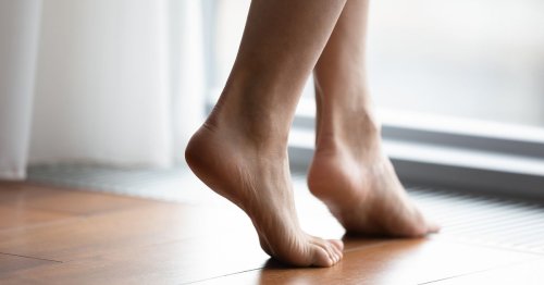 Ohne Profi-Pediküre: Die besten Hausmittel gegen Schrunden und raue Füße