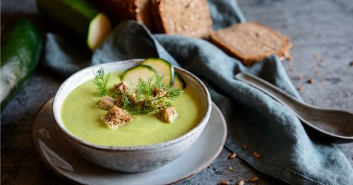 Rezept: Leichte Zucchini-Joghurt-Suppe | freundin.de