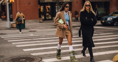 Mode-Trend: Die schönste Stiefel-Strumpf-Kombi für den Winter 2022 | freundin.de