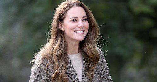 Laut Kate Middleton: Diese Bluse ist im Frühling 2023 Modetrend
