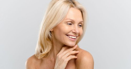 Make-up: Das sind die besten 5 Foundations für Frauen ab 50 Jahre