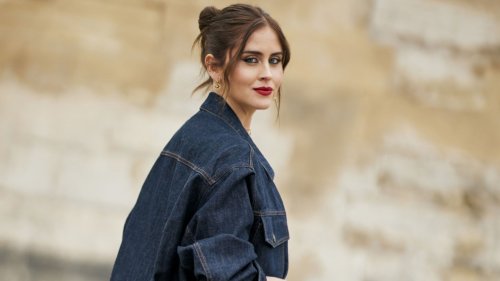 Lange Beine? Mit der magischen Jeans von Tchibo zaubern Sie sich schlank