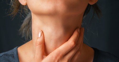 Die besten Tricks gegen Falten am Hals