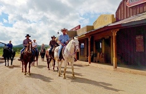 Steeply Discounted Dude Ranch Vacations in Arizona
