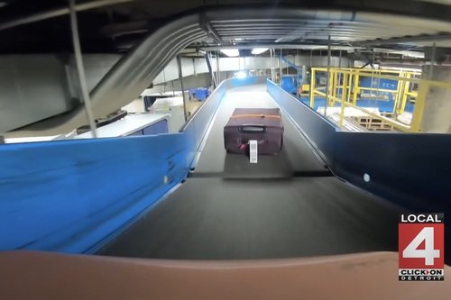 POV: Follow the Path of Checked Luggage Through an Airport's Conveyor Belt Network