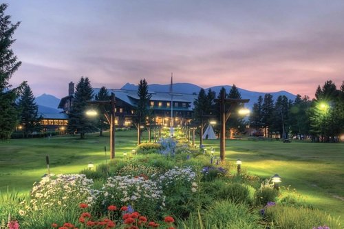 Best Hotels Near Glacier National Park: Stay Near the West and East Entrances