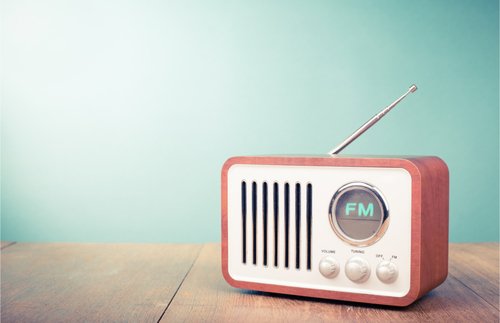 Listen to Live Radio from Around the World with This Melodious Website