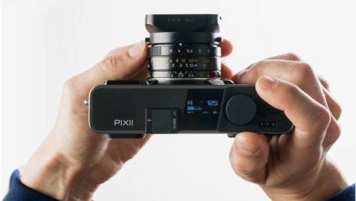 Bringing Your Phone and Your Camera Together: Introducing the Innovative Pixii Rangefinder