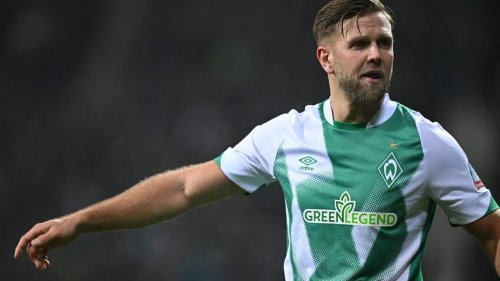 Wechsel-Wirbel? Füllkrug "mit dem Kopf komplett hier"