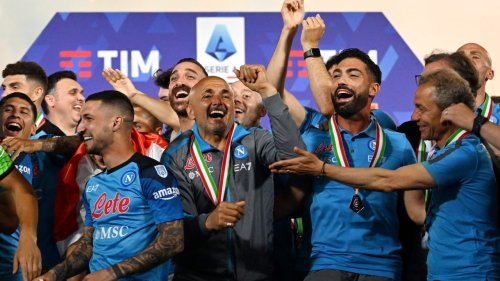 Kurios: Ultras geben Spalletti geklautes Lenkrad und CDs zurück
