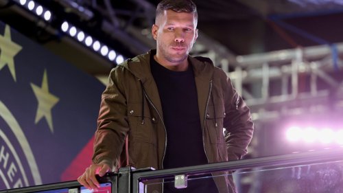 "Hohe Messlatte": Podolski sieht DFB-Neuanfang skeptisch