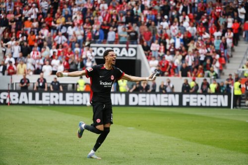 Eintracht-Boss deutet Abgang von Ekitiké im Sommer an