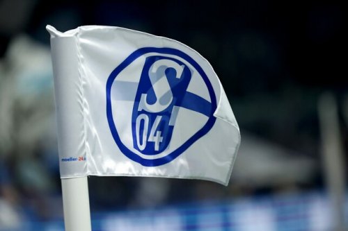 Kaderumbruch in vollem Gange: Schalke verabschiedet sieben Spieler