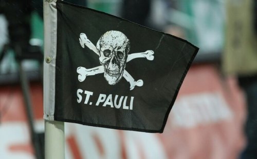St. Pauli verpflichtet neuen Stürmer