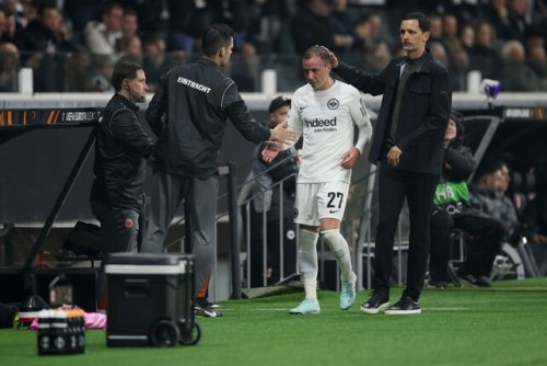 „Mindestens leichter Faserriss“: Eintracht Frankfurt bangt um Götze
