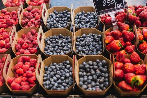 Alerte santé : des « produits chimiques éternels » détectés dans 95 % des fraises testées !