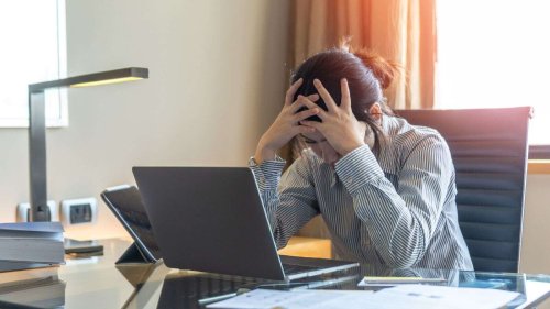 Travailler trop laisse des traces dans votre cerveau : voici ce que les scientifiques ont découvert