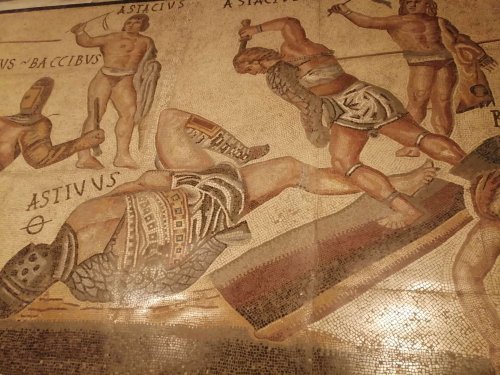 Ces fabuleuses découvertes que viennent de faire les archéologues dans les égouts du Colisée