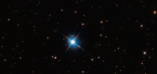 Hubble mesure pour la première fois la masse d'une étoile isolée autre que le Soleil