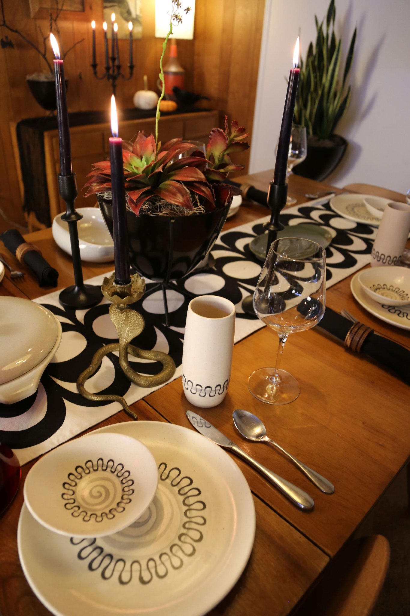 Interior Designer Secrets: Tips on creating a vintage Halloween tablescape