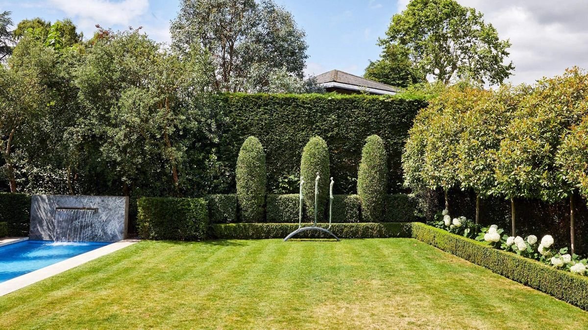 6 summer lawn care tasks – help your grass survive extreme weather and high-traffic