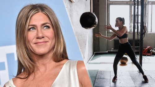 I just tried Jennifer Aniston’s ab workout — and it’s surprisingly simple