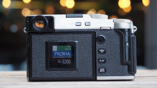 The Fujifilm X-Pro3 is a digital camera with a film soul – and I want its strange screen to come to more cameras