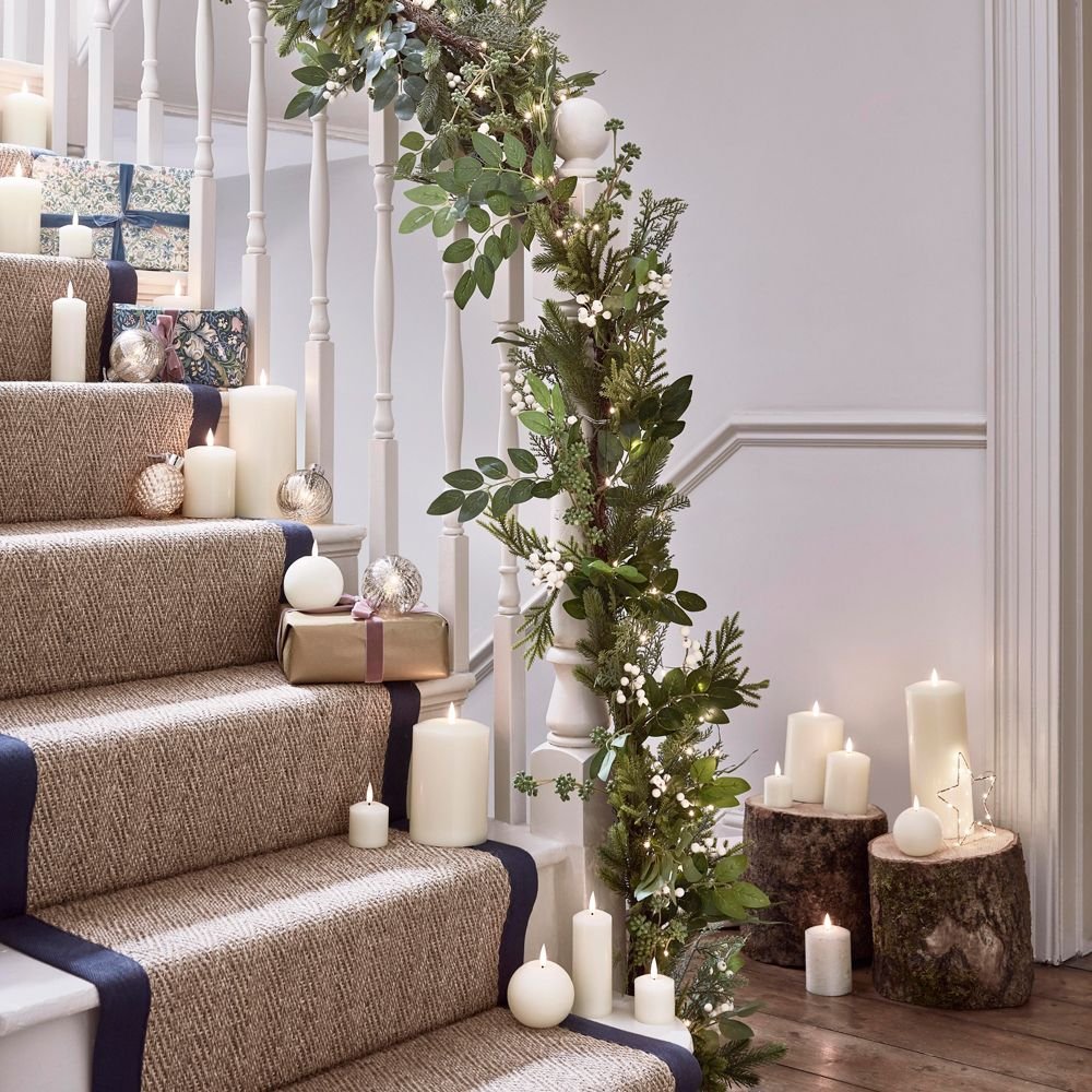 Decorating with Christmas lights – ideas and arrangements to add festive sparkle