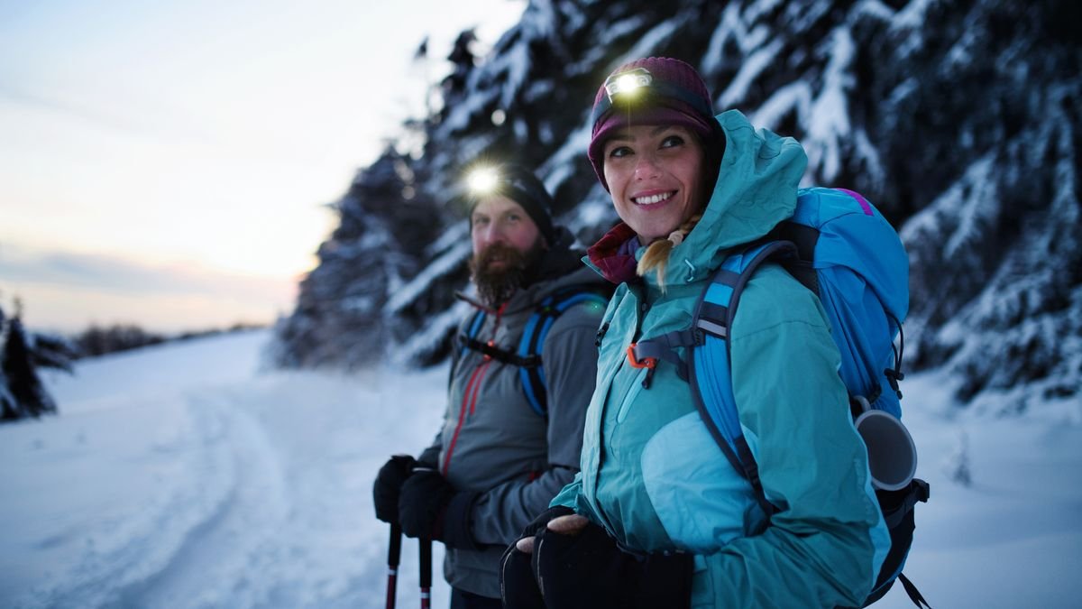 What to wear hiking in cold weather
