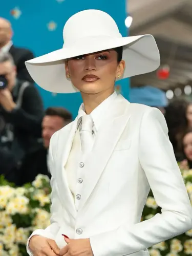 These Are The 2025 Met Gala Looks Everyone Is Talking About