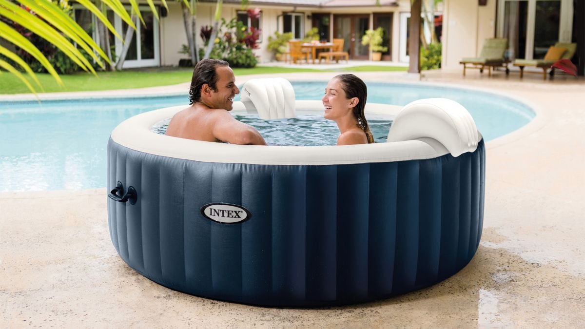 Browse the best hot tub deals for this summer