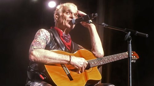 “So close that our knees would touch.” David Lee Roth fights tears as he recalls his earliest writing sessions with Eddie Van Halen