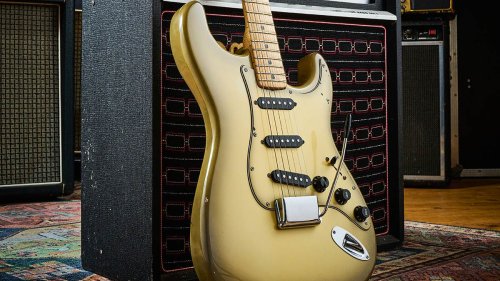 how-to-tell-a-good-70s-fender-stratocaster-from-a-bad-one-flipboard