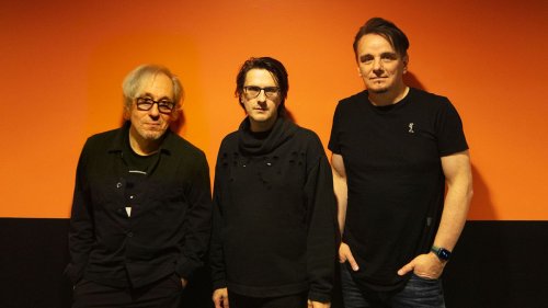Porcupine Tree release new live video for Harridan