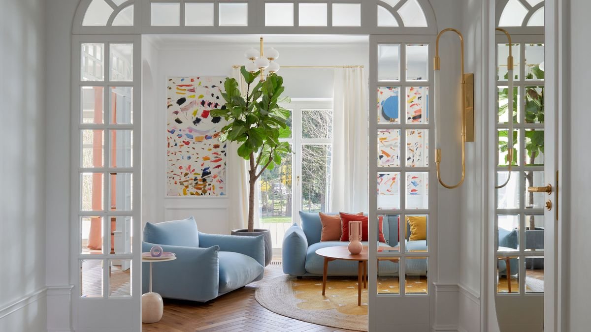 What Colors Go With Light Blue? 14 Shades That Show Just How Versatile This Cool Color Can Be