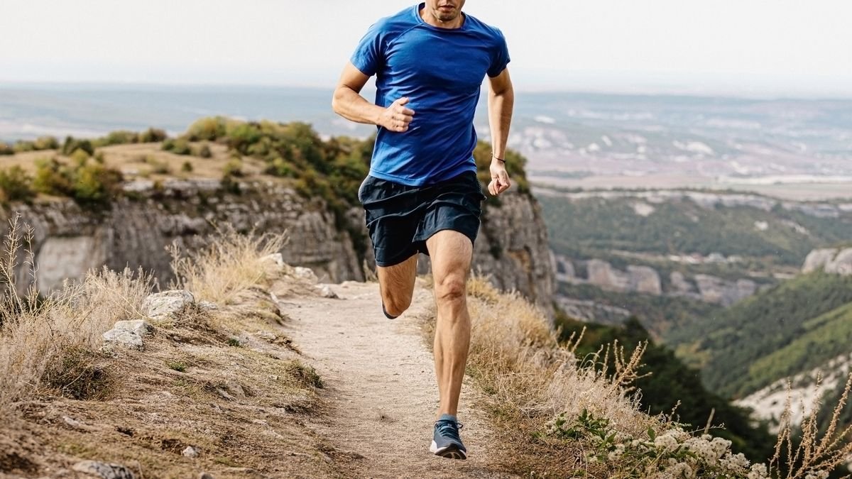 Trail running vs road running: how these two popular pursuits compare