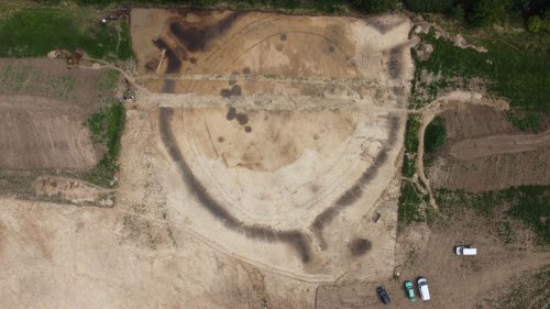 7,000-year-old structure near Prague is older than Stonehenge, Egyptian pyramids