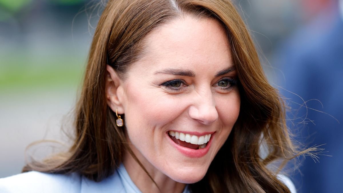 Kate Middleton's favorite Missoma earrings with healing gemstones are in the Black Friday sale
