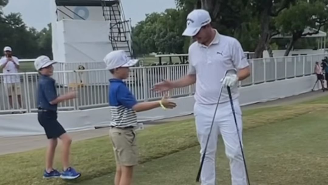 WATCH: Emiliano Grillo Hits Shots With Young Fans Before PGA Tour Win