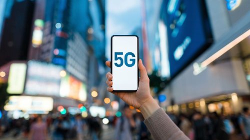 Verizon's and AT&T's C-Band 5G Networks Finally Launch